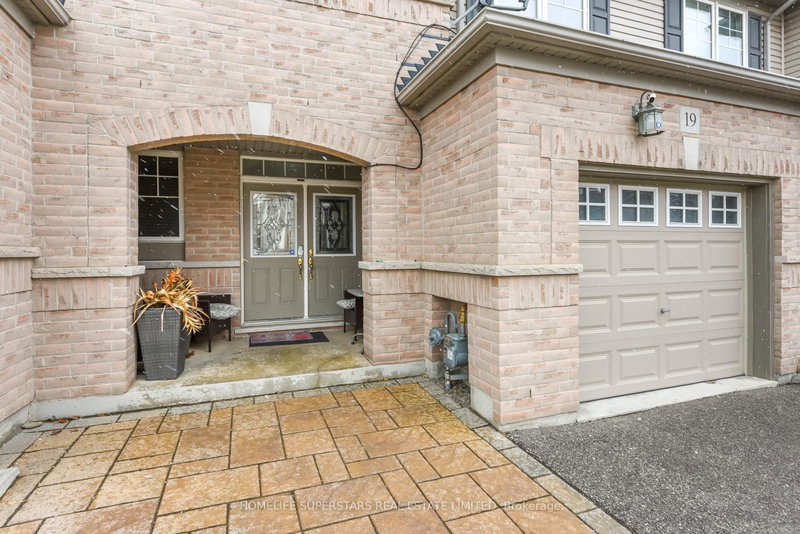19 - 2019 Trawden Way, Oakville, L6M 0M3 | Image 3