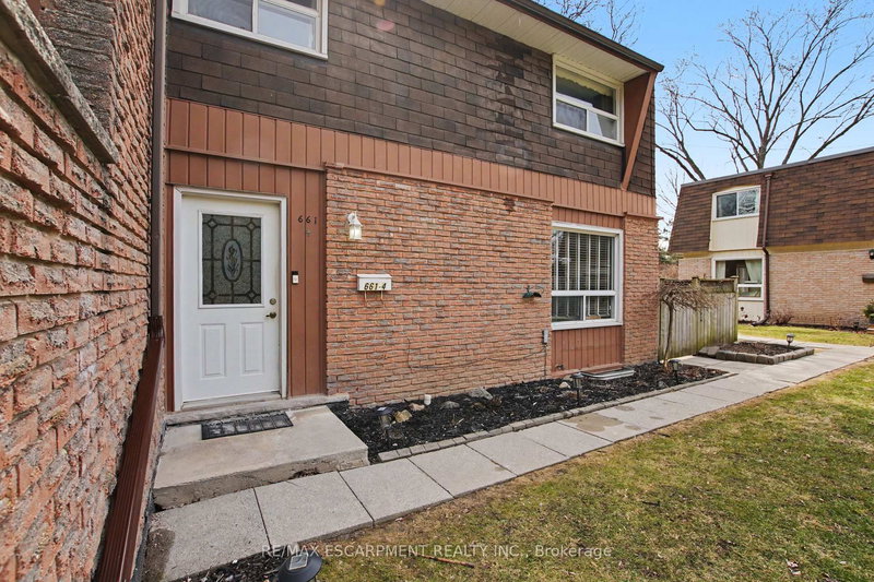 4 - 661 Francis Rd, Burlington, L7T 3X6 | Image 2
