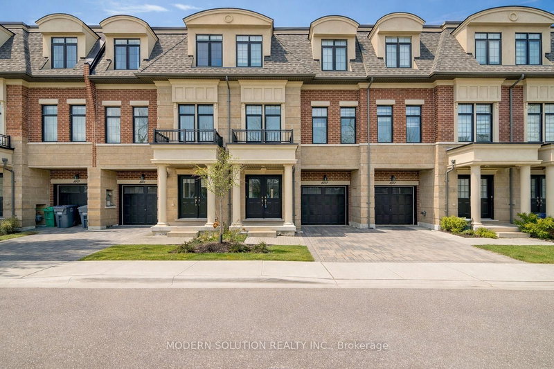 1659 Vellore Cres, Mississauga, L5G 0C3 | Image 2