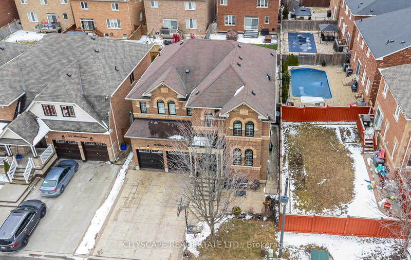 191 Rowe Terr, Milton, L9T 8G1 | Image 2