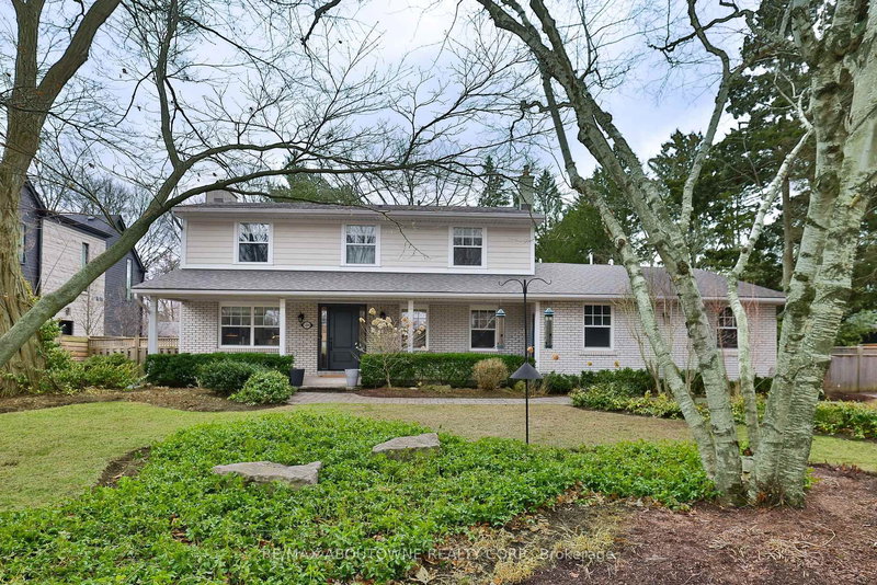 1268 Hillhurst Rd, Oakville, L6J 1X4 | Image 2