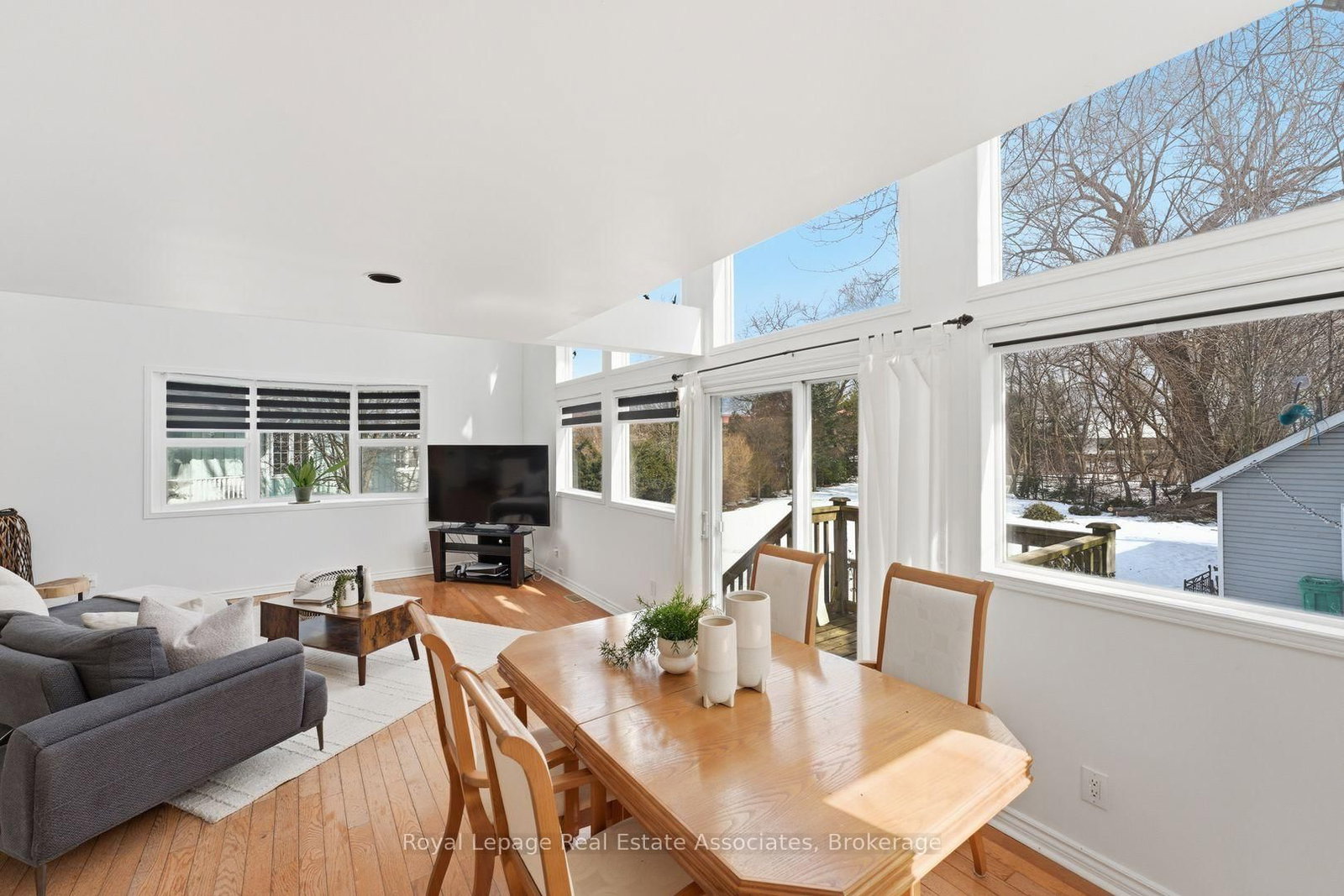 Detached House for sale at 708 Montbeck Crescent, Mississauga, Ontario, L5G 1P3 - Lakeview - MLS: W12923038