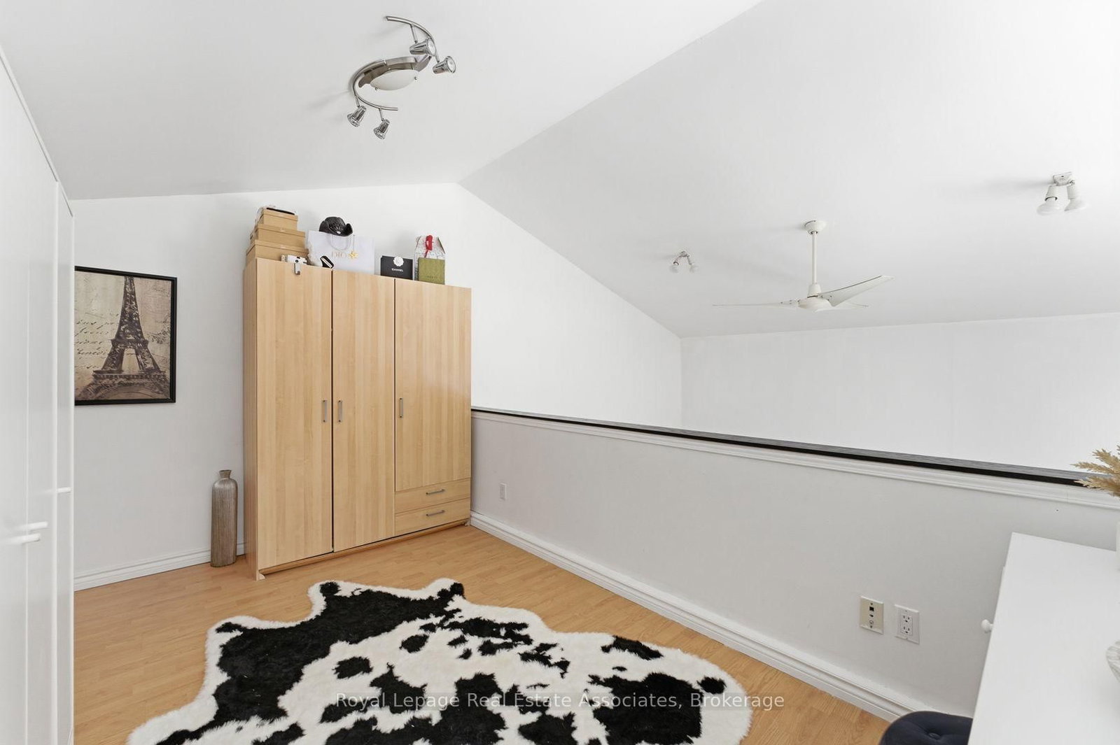 Detached House for sale at 708 Montbeck Crescent, Mississauga, Ontario, L5G 1P3 - Lakeview - MLS: W12923038