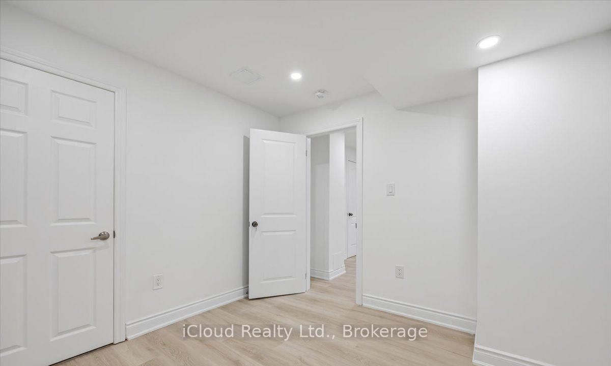 Detached House for lease at Basement-833 Farmstead Drive, Milton, Ontario, L9T 8J6 - Willmott - MLS: W12923272