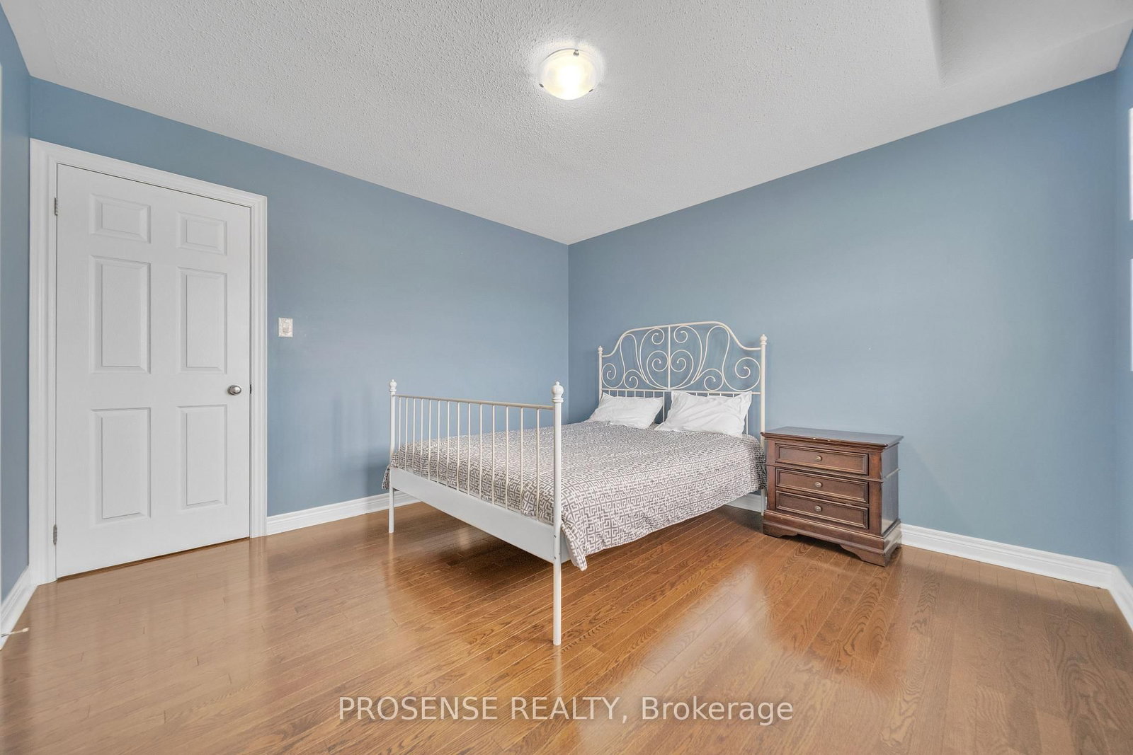 Detached House for sale at 2 Timbercove Road, Brampton, Ontario, L6Y 0W9 - Credit Valley - MLS: W12923376