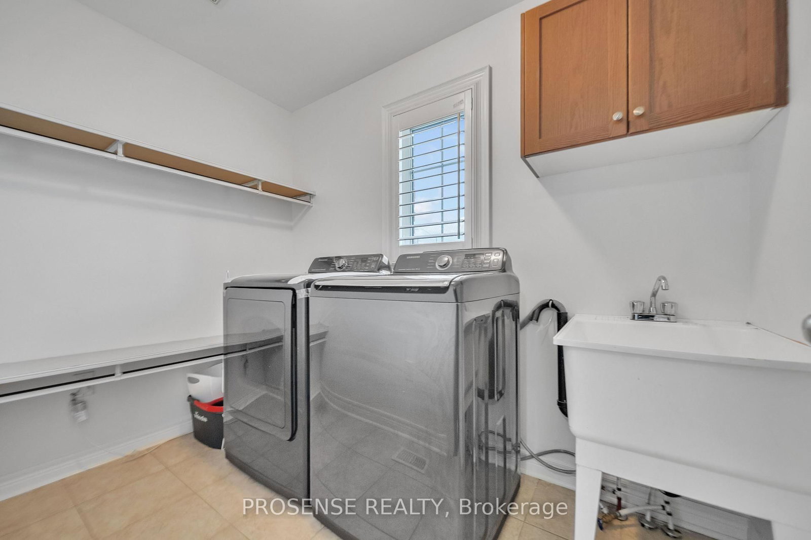 Detached House for sale at 2 Timbercove Road, Brampton, Ontario, L6Y 0W9 - Credit Valley - MLS: W12923376