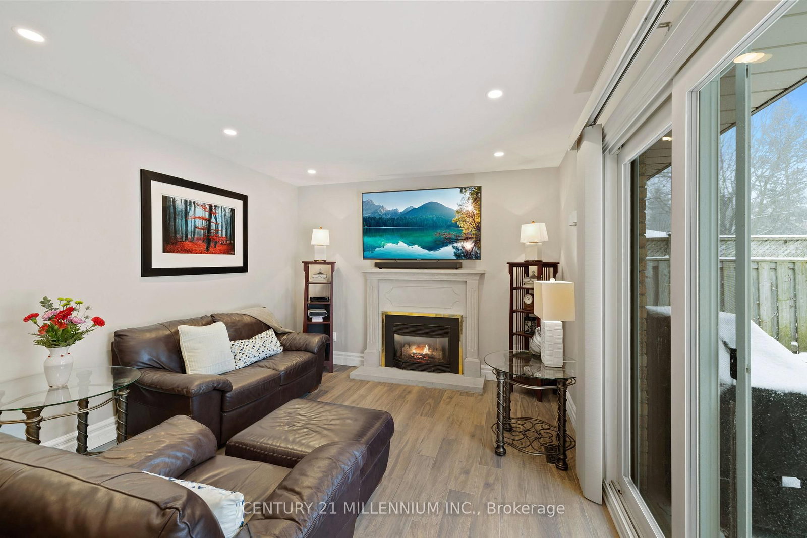 Detached House for sale at 4 Marchmount Crescent, Brampton, Ontario, L6S 2S9 - Central Park - MLS: W12923400