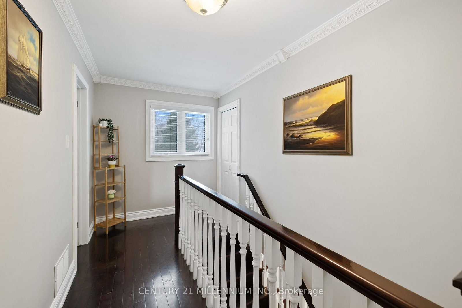 Detached House for sale at 4 Marchmount Crescent, Brampton, Ontario, L6S 2S9 - Central Park - MLS: W12923400