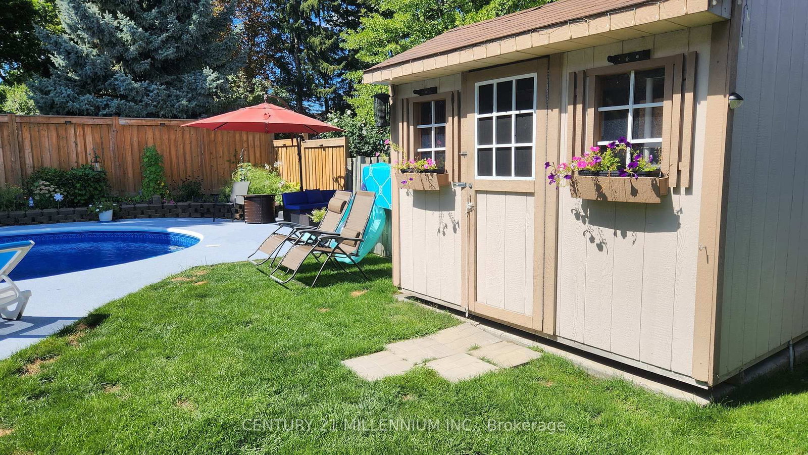 Detached House for sale at 4 Marchmount Crescent, Brampton, Ontario, L6S 2S9 - Central Park - MLS: W12923400