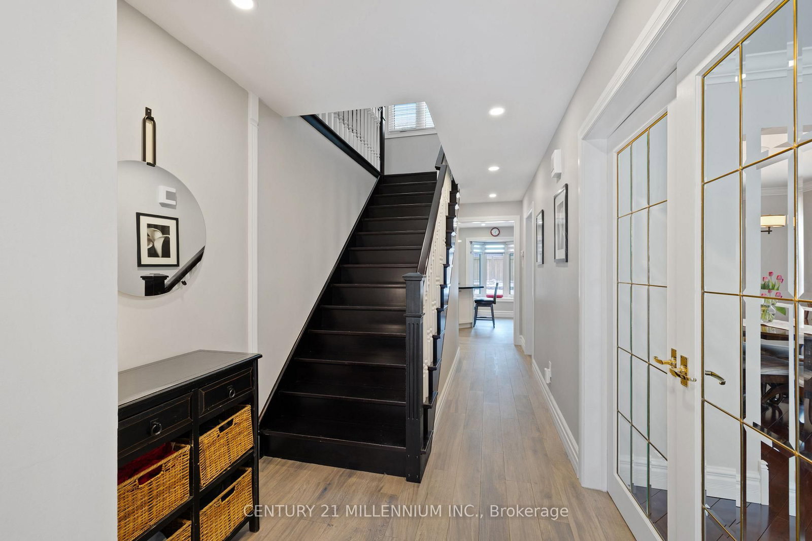 Detached House for sale at 4 Marchmount Crescent, Brampton, Ontario, L6S 2S9 - Central Park - MLS: W12923400