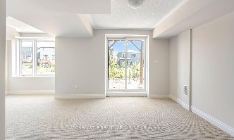 3055 Perkins Way, Oakville, L6H 7Y6 | Image 2