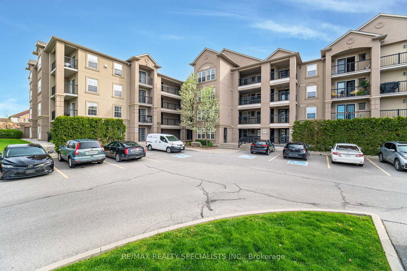 1350 Main St E #412, Milton, Ontario