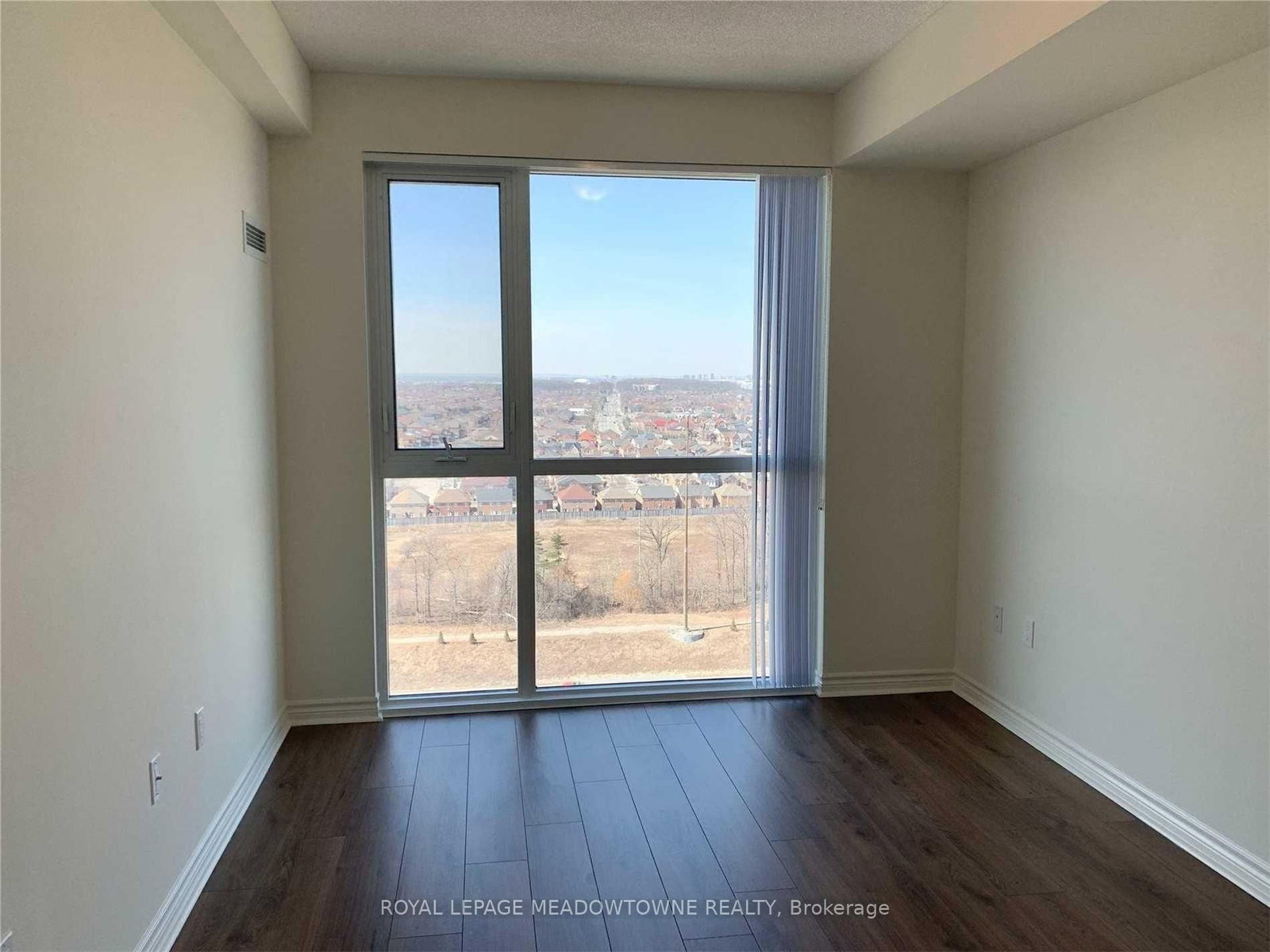 Condo for lease at 2016-349 Rathburn Road, Mississauga, Ontario, L5B 0G9 - Creditview - MLS: W12923942