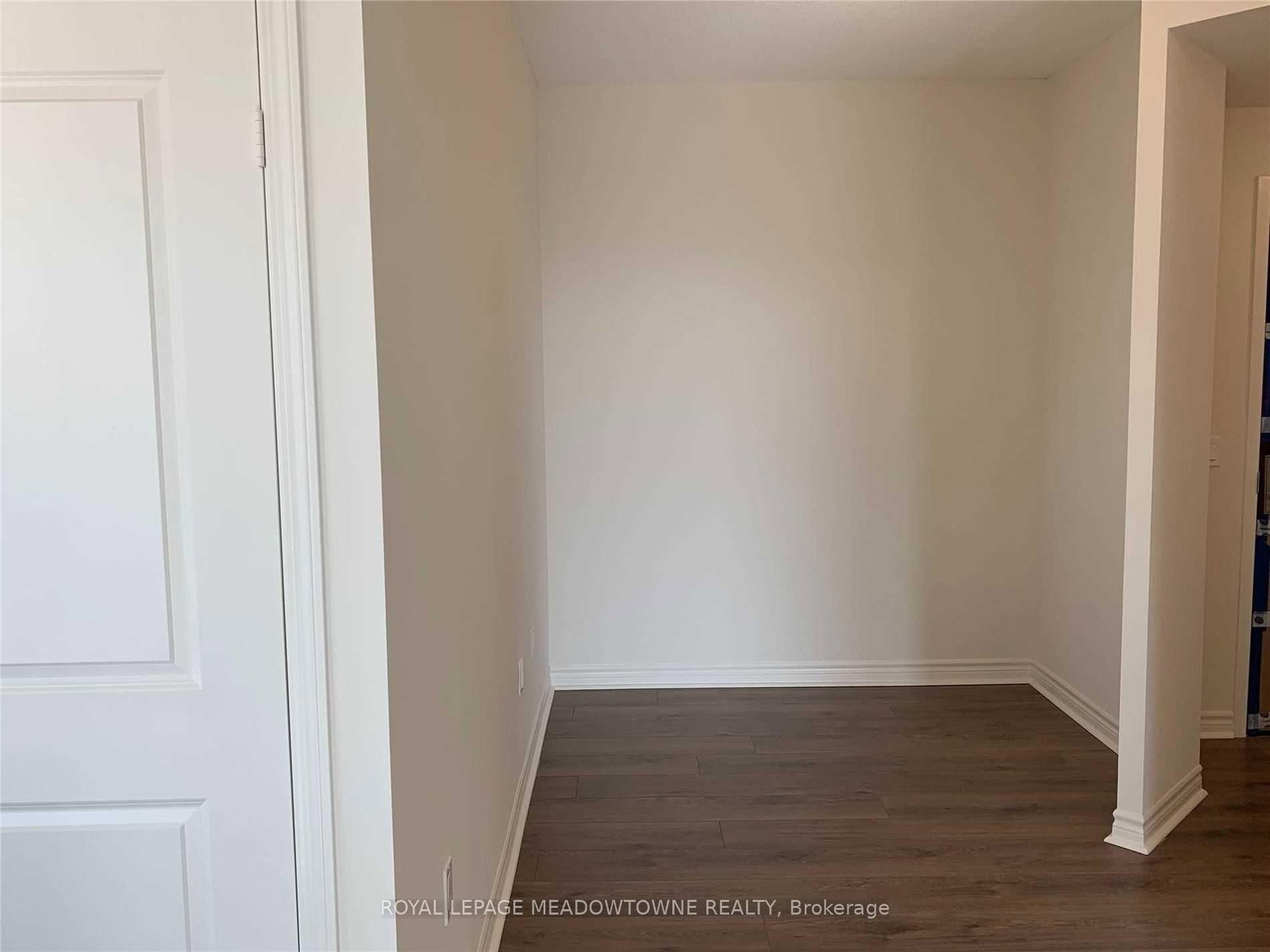 Condo for lease at 2016-349 Rathburn Road, Mississauga, Ontario, L5B 0G9 - Creditview - MLS: W12923942