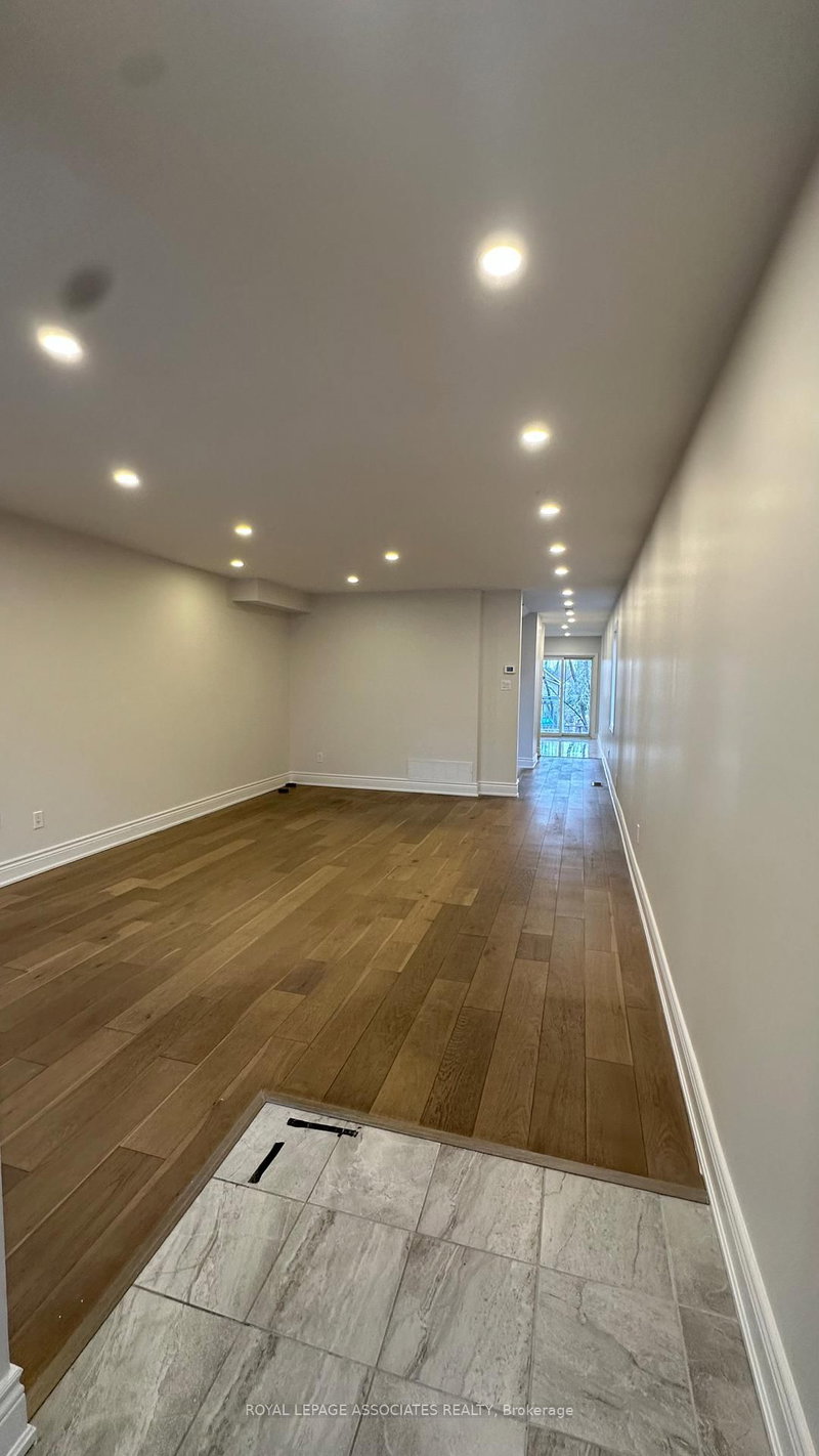 19 Church St, Toronto, M9N 1M4 | Image 3