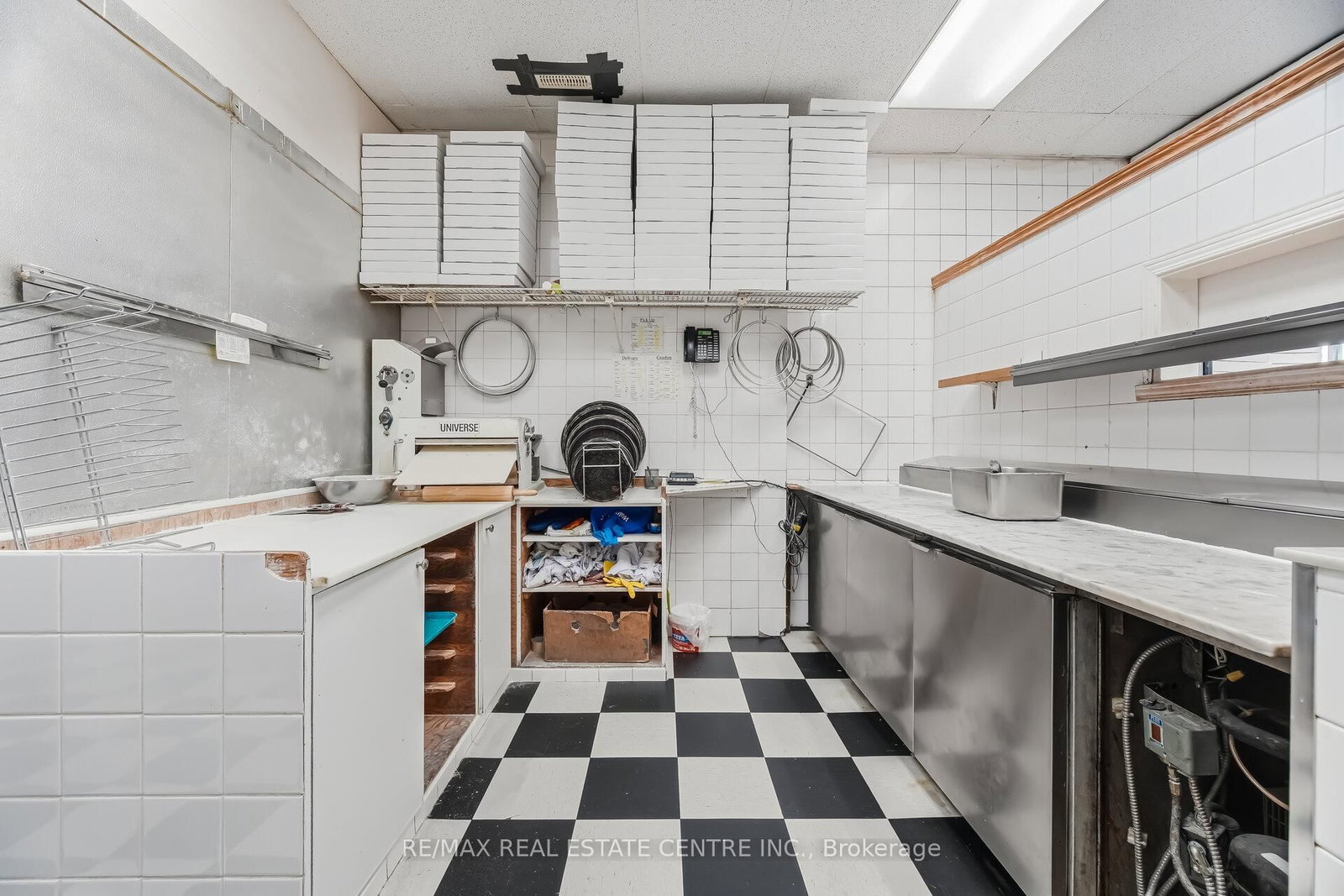 5291 Lakeshore Road - Photo 18