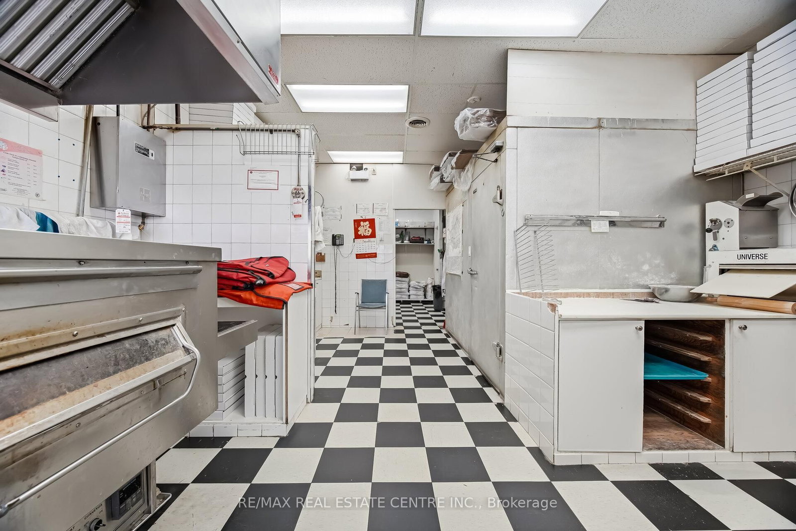 5291 Lakeshore Road - Photo 22