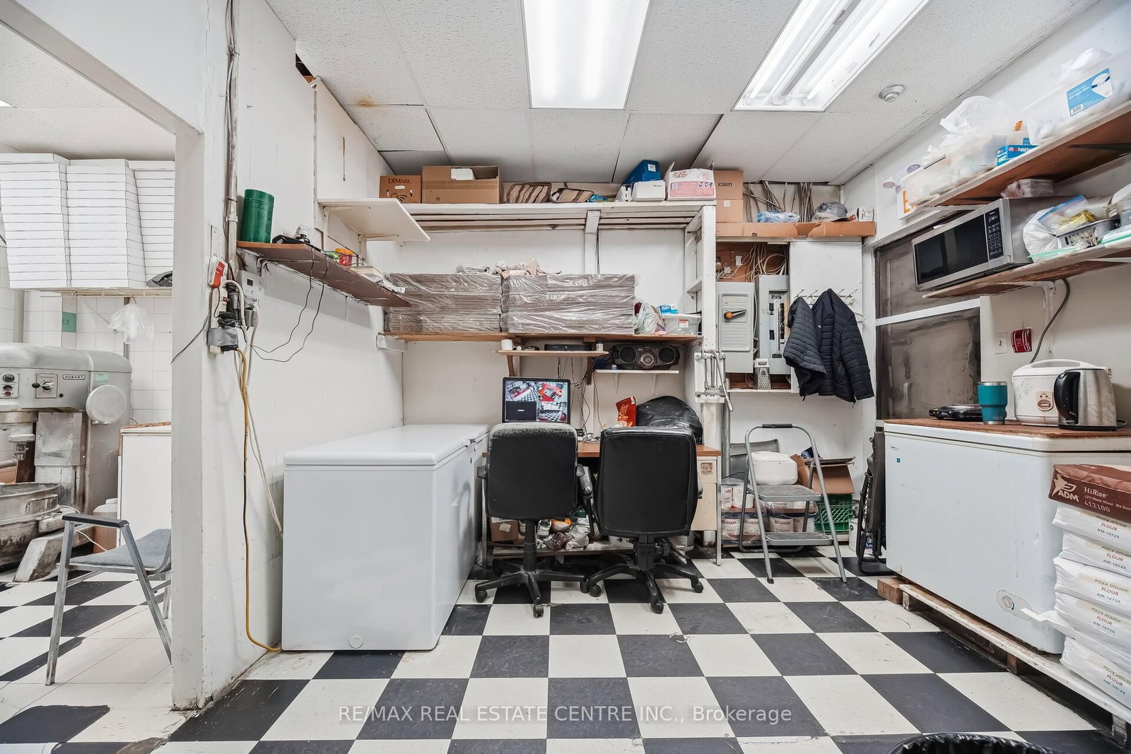 5291 Lakeshore Road - Photo 31