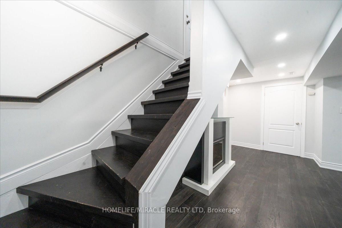 Detached House for sale at 47 Martindale Crescent, Brampton, Ontario, L6X 2V7 - Brampton West - MLS: W12924140