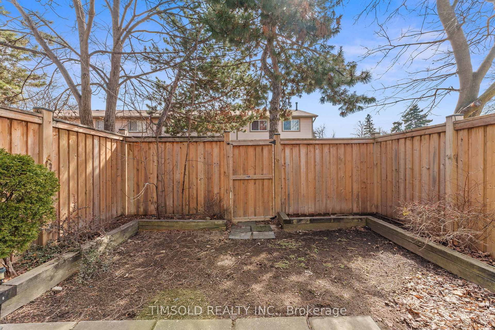 Townhouse for sale at 29-57 Hansen Road, Brampton, Ontario, L6V 3C6 - Madoc - MLS: W12924166