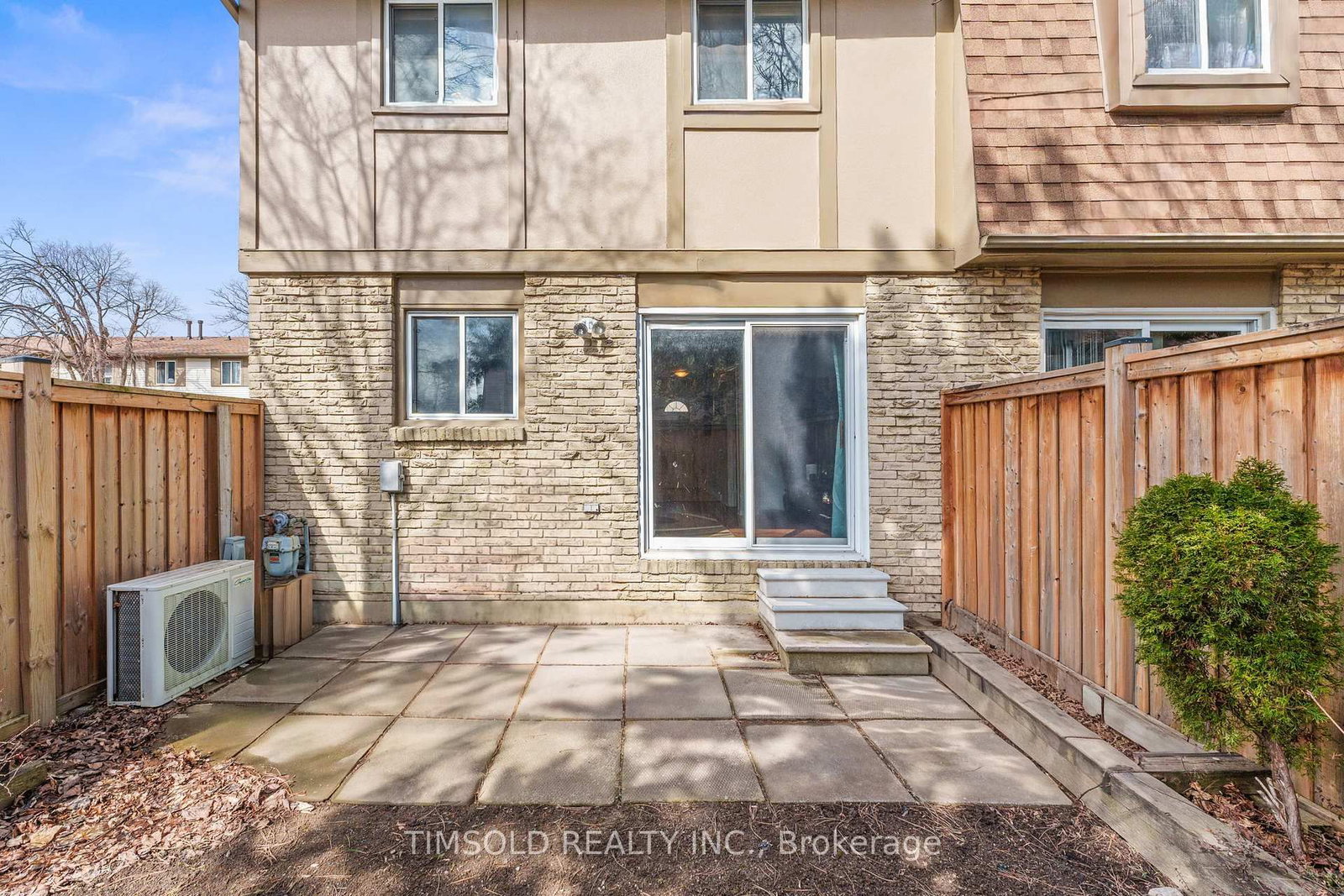 Townhouse for sale at 29-57 Hansen Road, Brampton, Ontario, L6V 3C6 - Madoc - MLS: W12924166