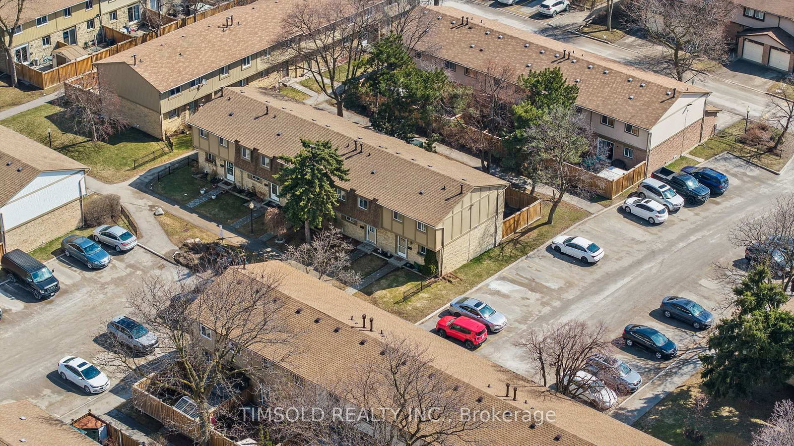 Townhouse for sale at 29-57 Hansen Road, Brampton, Ontario, L6V 3C6 - Madoc - MLS: W12924166