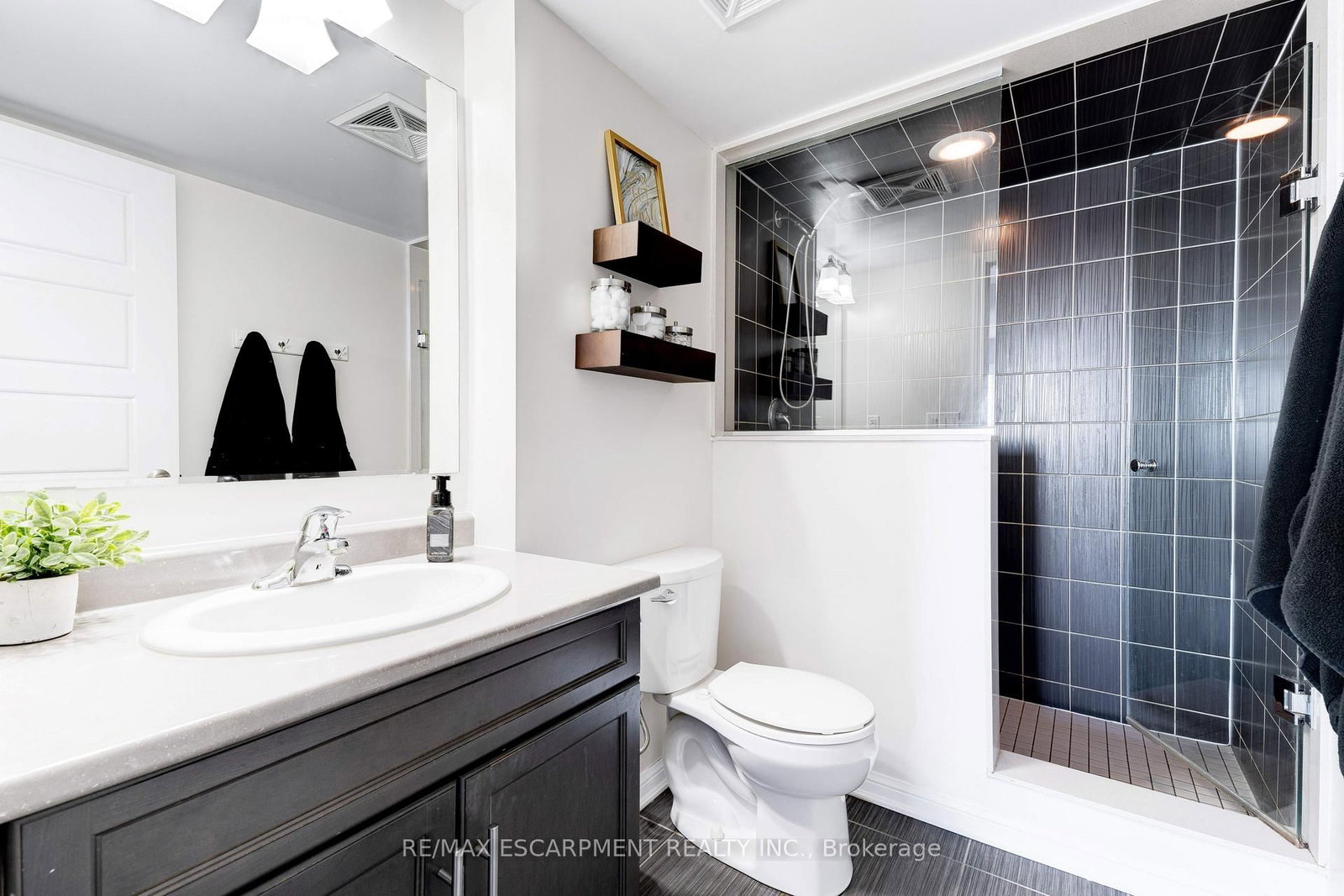 Condo for sale at 406-1045 Nadalin Heights, Milton, Ontario, L9T 8R5 - Willmott - MLS: W12924378