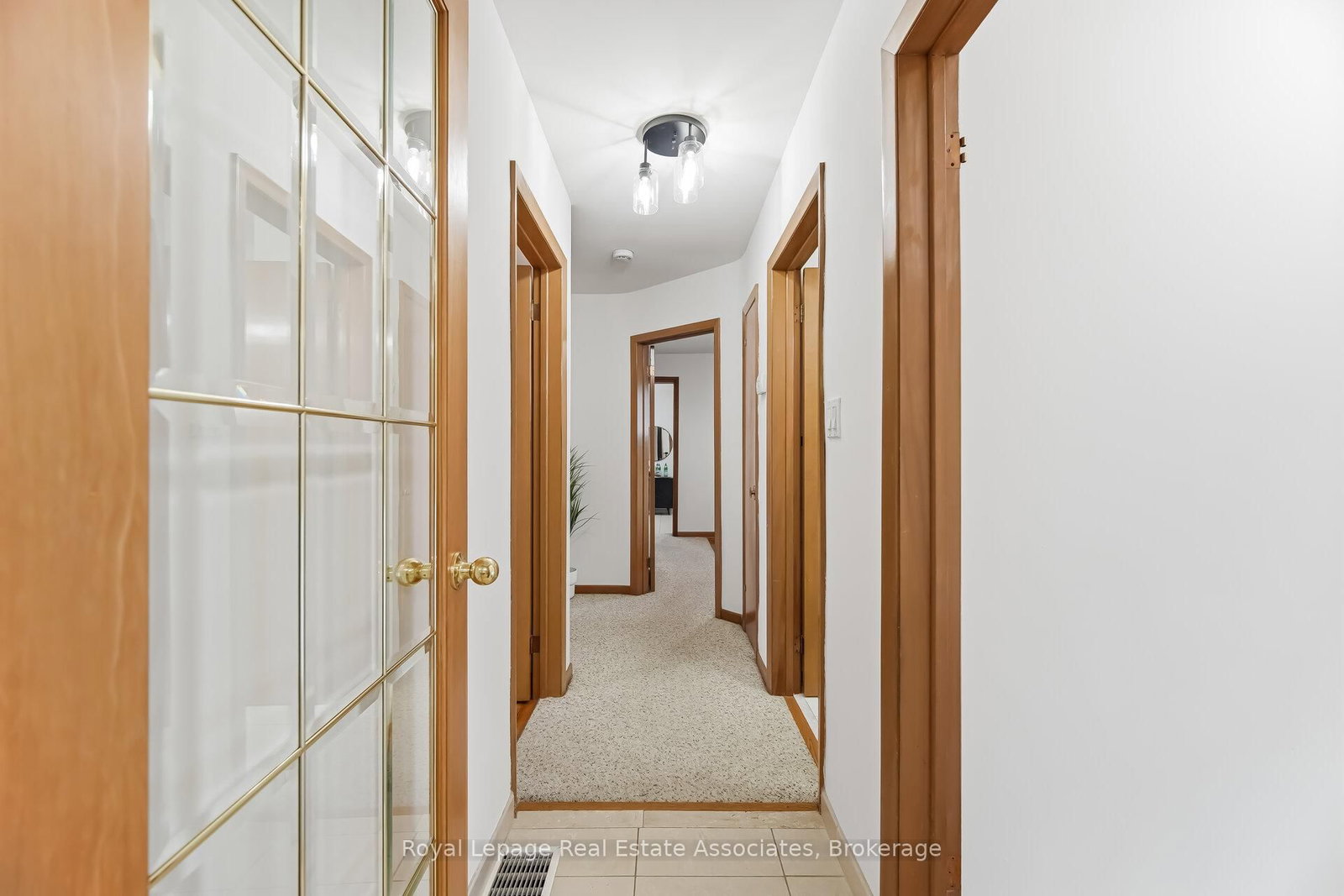 Detached House for sale at 5 Rosewood Avenue, Toronto, Ontario, M8Z 1X3 - Stonegate-Queensway - MLS: W12924746