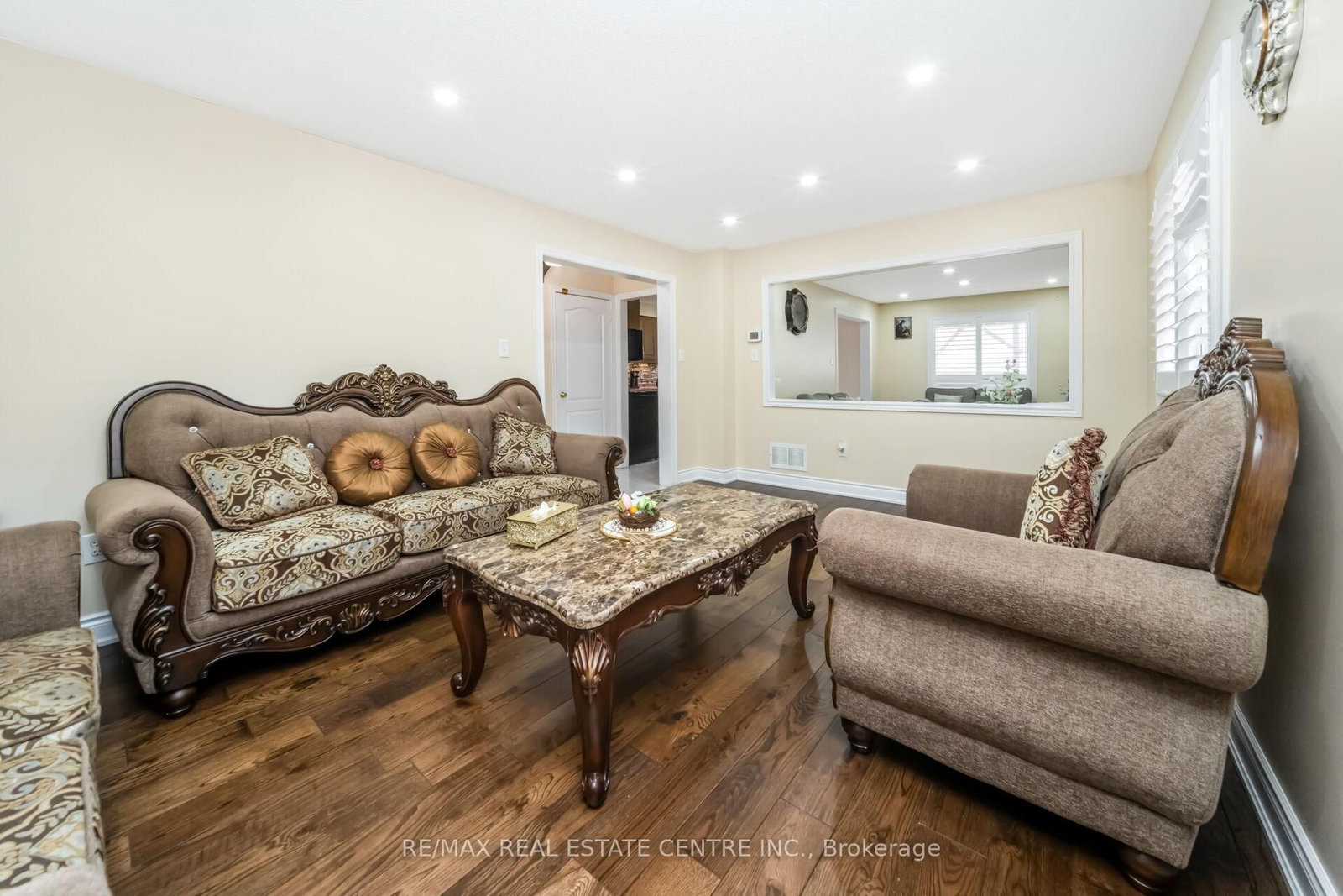 Detached House for sale at 55 Golden Eagle Road, Brampton, Ontario, L6R 1Z4 - Sandringham-Wellington - MLS: W12924948