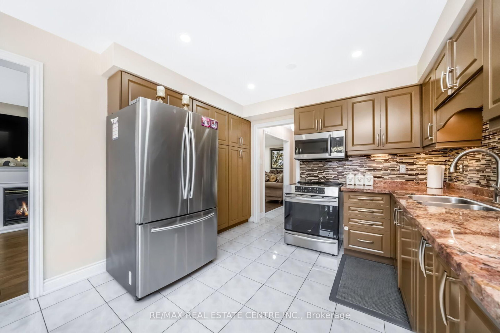 Detached House for sale at 55 Golden Eagle Road, Brampton, Ontario, L6R 1Z4 - Sandringham-Wellington - MLS: W12924948