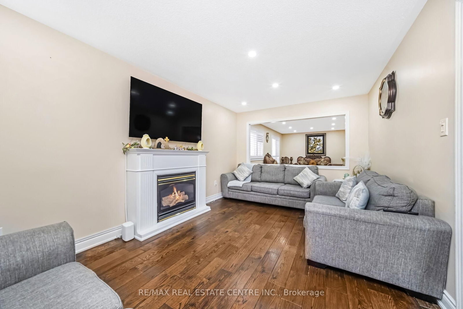 Detached House for sale at 55 Golden Eagle Road, Brampton, Ontario, L6R 1Z4 - Sandringham-Wellington - MLS: W12924948