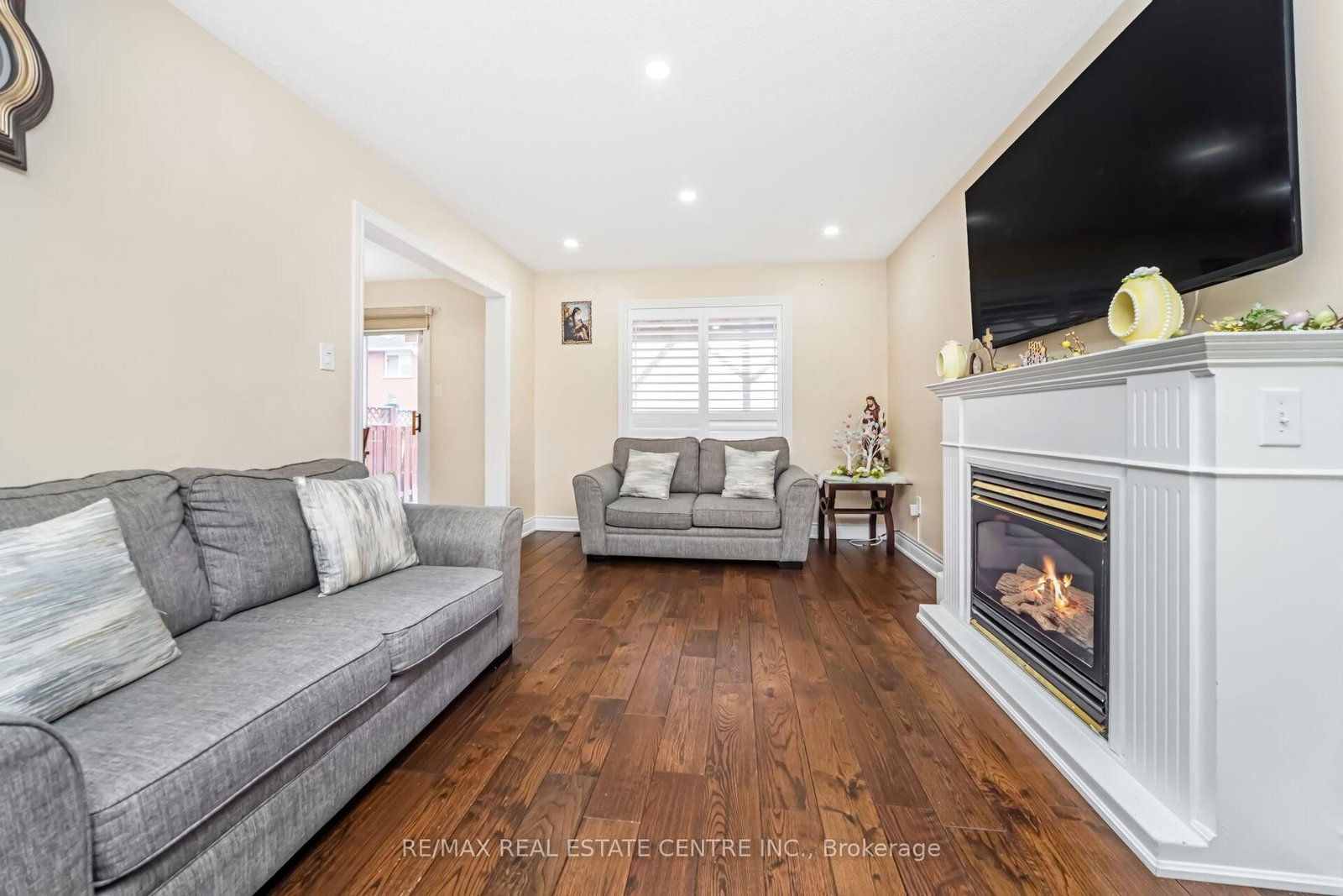 Detached House for sale at 55 Golden Eagle Road, Brampton, Ontario, L6R 1Z4 - Sandringham-Wellington - MLS: W12924948