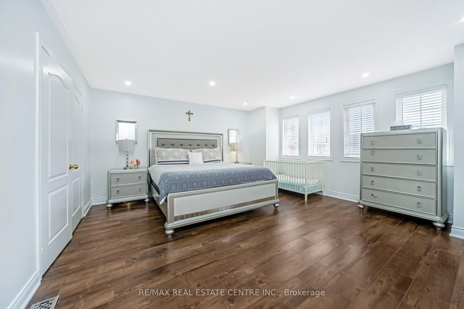 Detached House for sale at 55 Golden Eagle Road, Brampton, Ontario, L6R 1Z4 - Sandringham-Wellington - MLS: W12924948