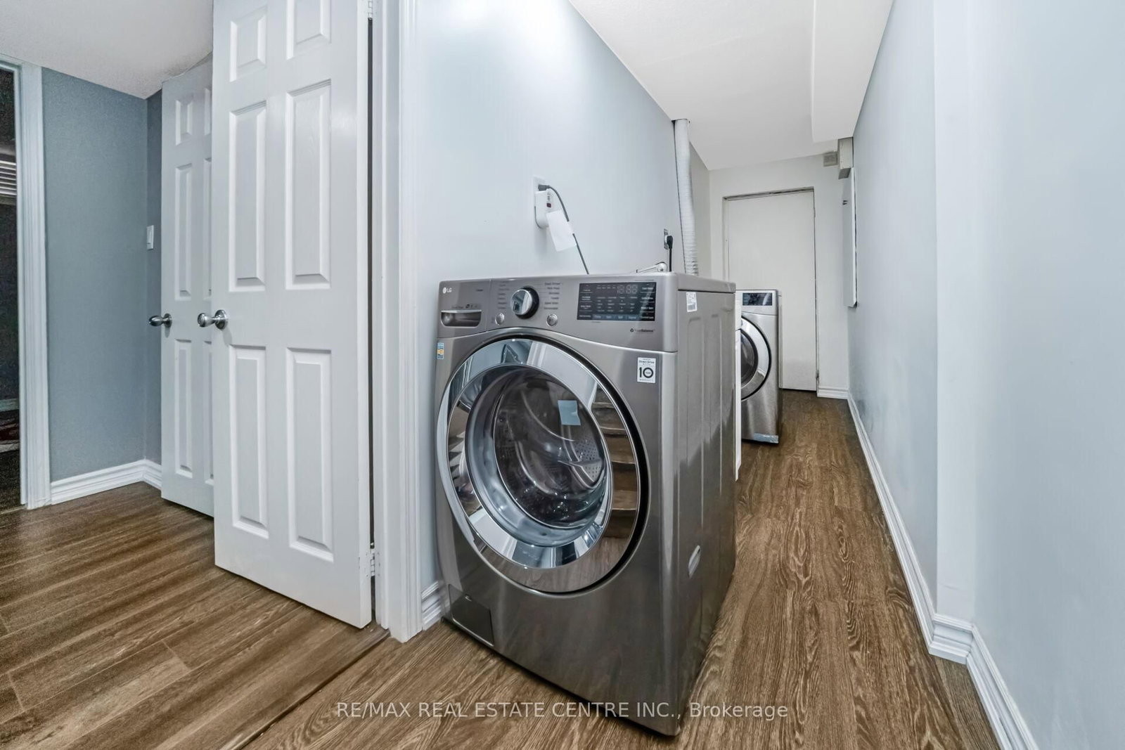 Detached House for sale at 55 Golden Eagle Road, Brampton, Ontario, L6R 1Z4 - Sandringham-Wellington - MLS: W12924948