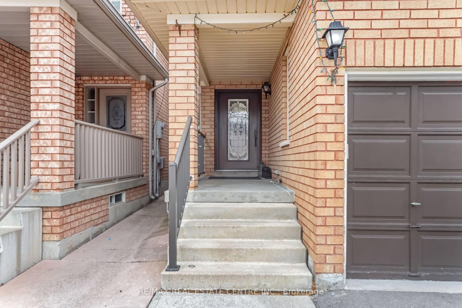 Detached House for sale at 55 Golden Eagle Road, Brampton, Ontario, L6R 1Z4 - Sandringham-Wellington - MLS: W12924948