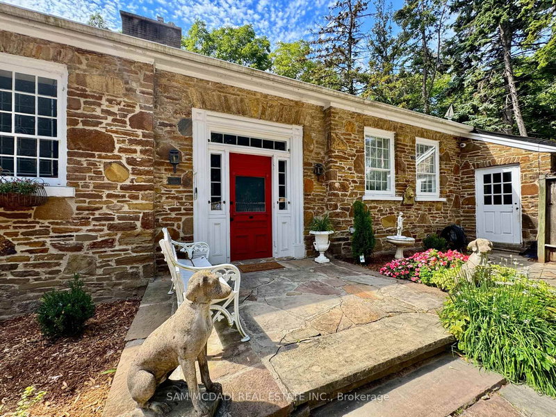 85 Yorkleigh Ave, Toronto, M9P 1Y3 | Image 3