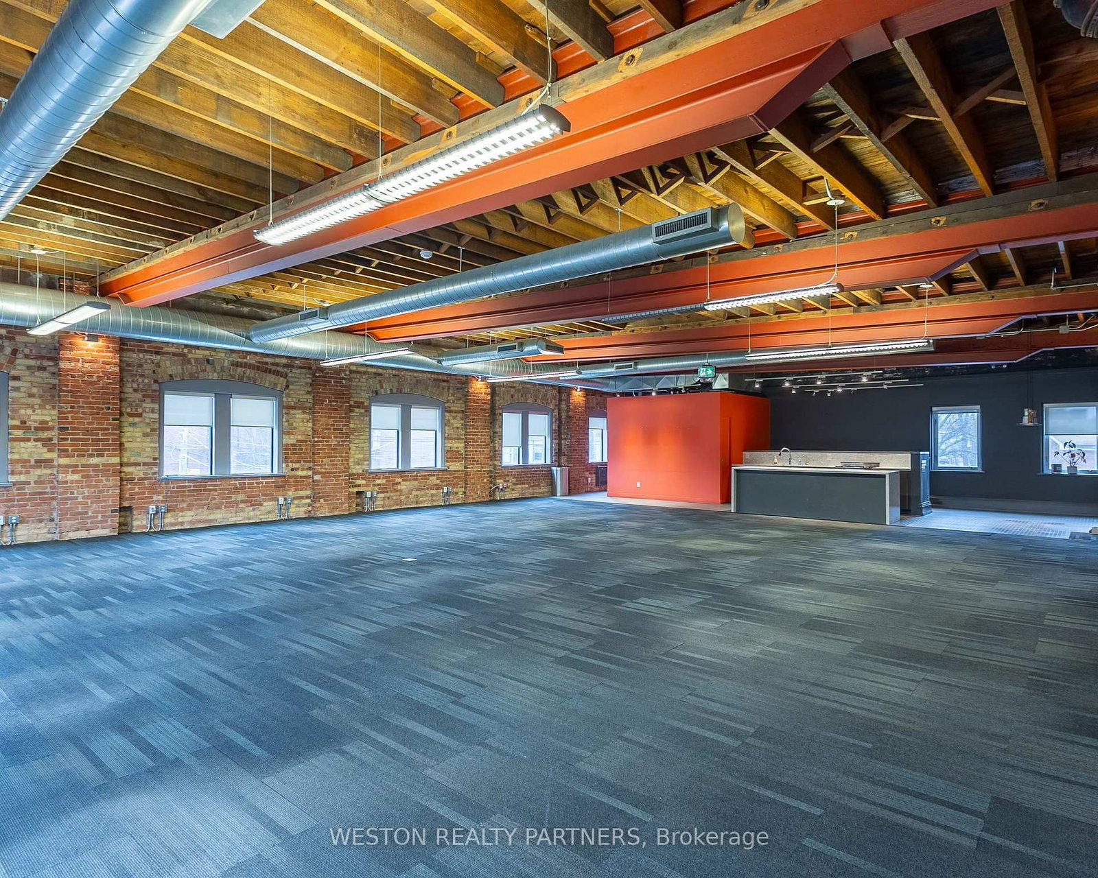 421 Roncesvalles Avenue, Unit Upper