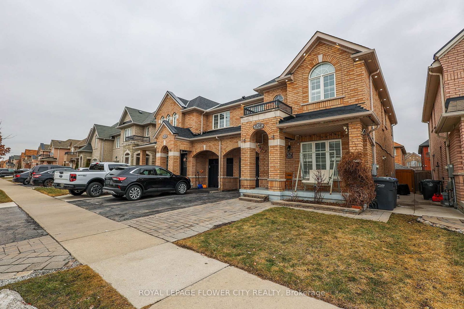 Listing Image 3
