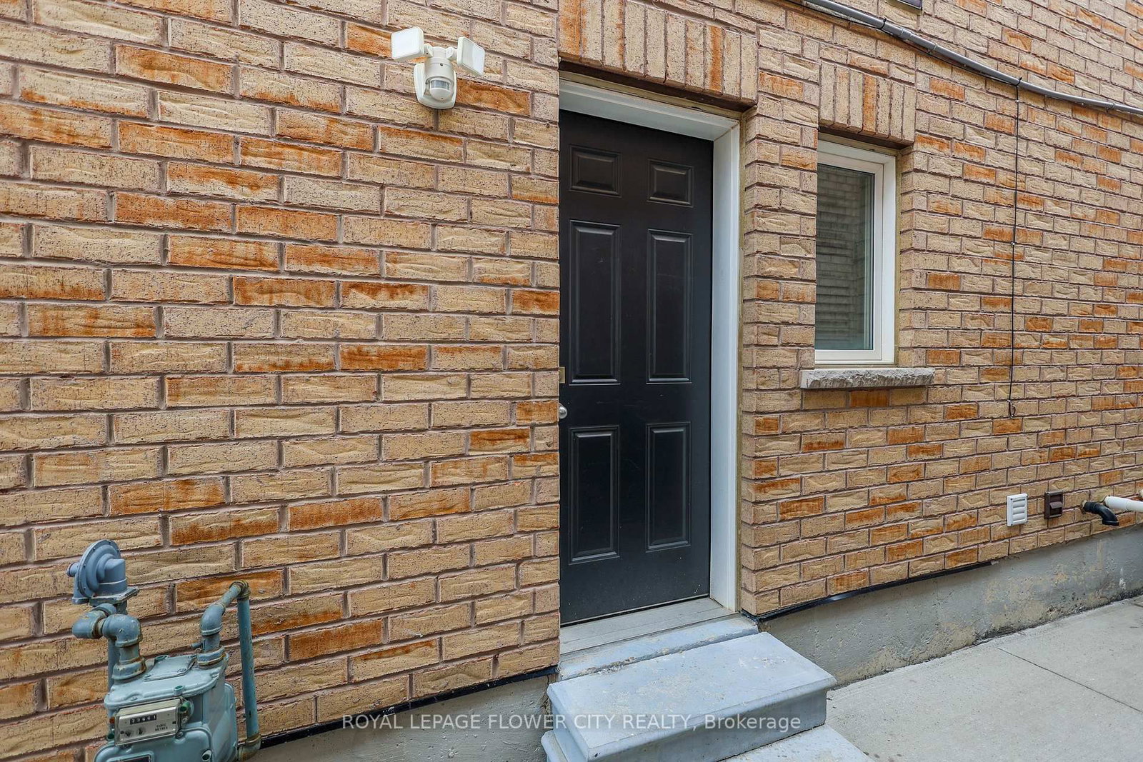 Listing Image 47