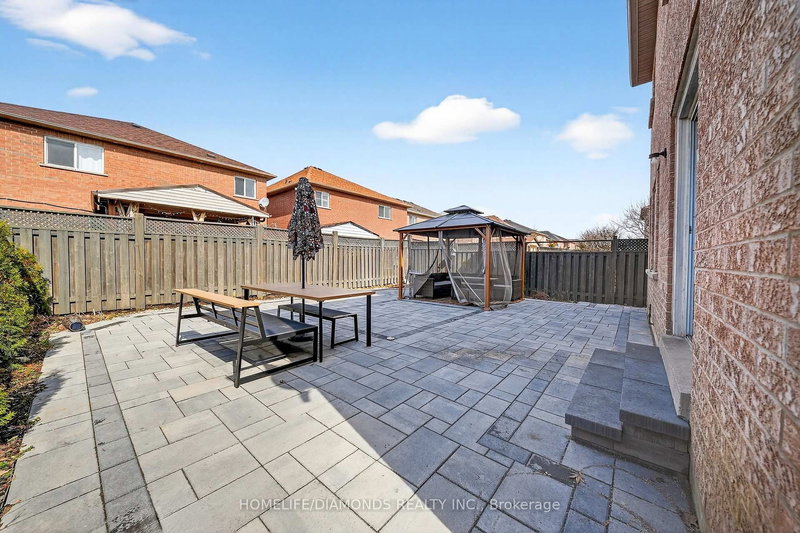 62 DON MINAKER Dr, Brampton, L6P 1R3 | Image 3