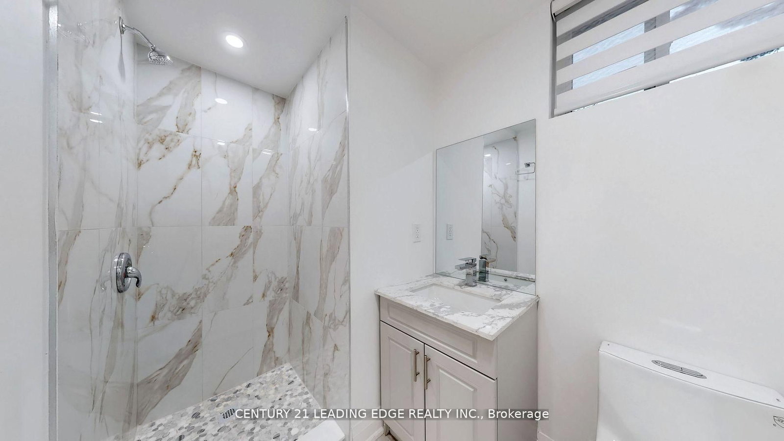 Detached House for sale at 3070 O'Hagan Drive, Mississauga, Ontario, L5C 2C5 - Erindale - MLS: W12925546