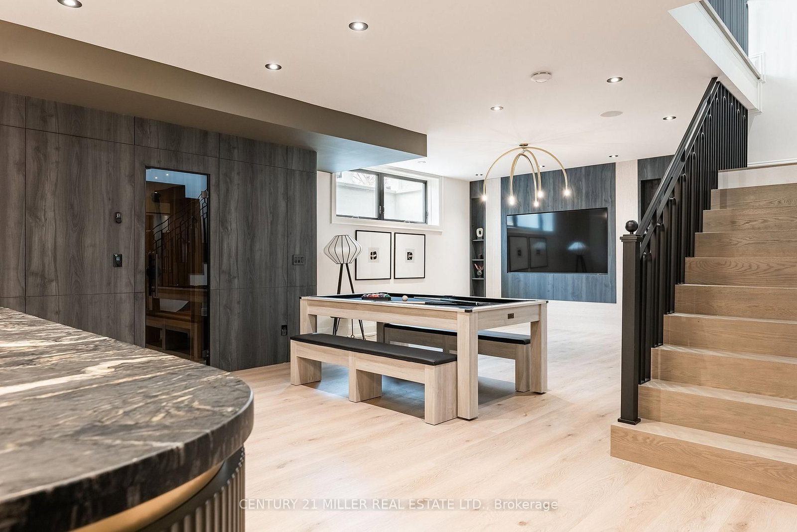 Detached House for sale at 517 Stafford Drive, Oakville, Ontario, L6L 4M4 - West - MLS: W12925558