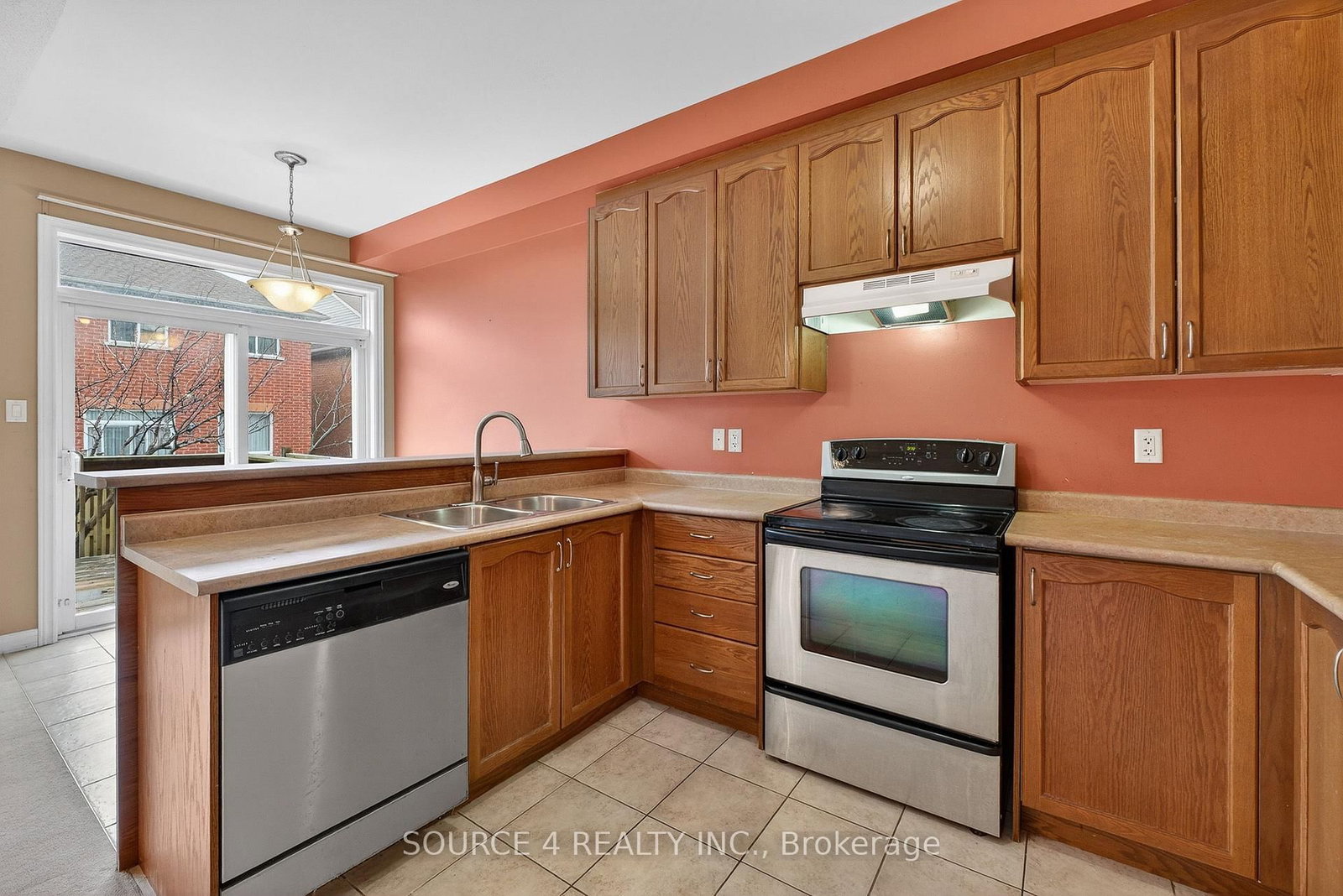 Semi-Detached House for sale at 19 Rainy Dale Road, Brampton, Ontario, L6V 4S7 - Madoc - MLS: W12925566