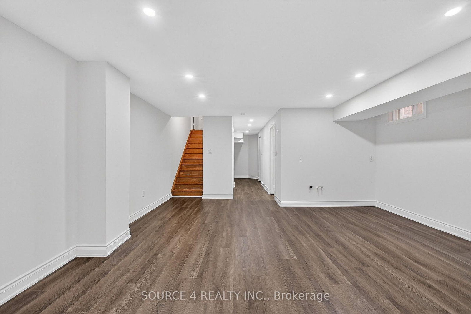 Semi-Detached House for sale at 19 Rainy Dale Road, Brampton, Ontario, L6V 4S7 - Madoc - MLS: W12925566