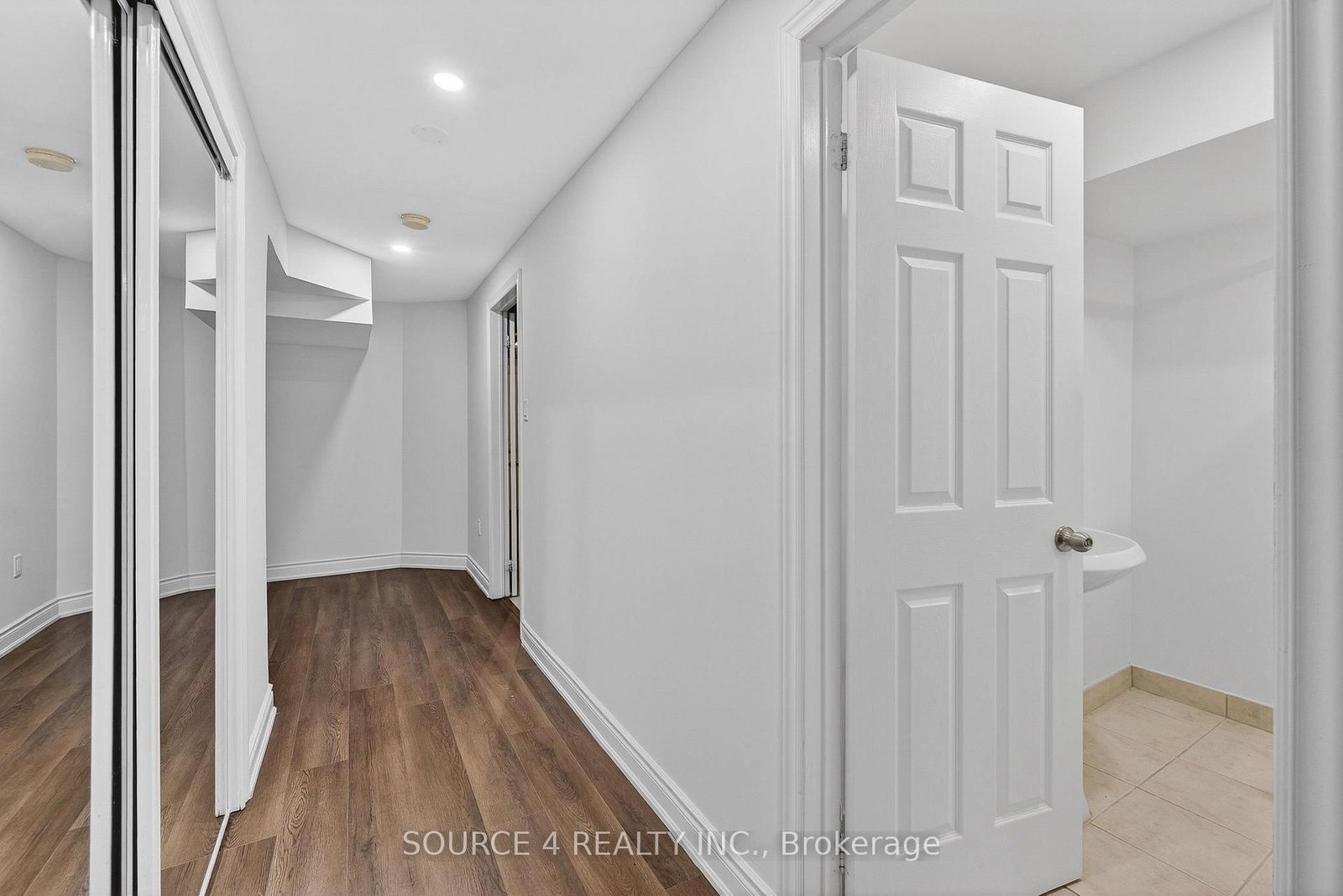 Semi-Detached House for sale at 19 Rainy Dale Road, Brampton, Ontario, L6V 4S7 - Madoc - MLS: W12925566