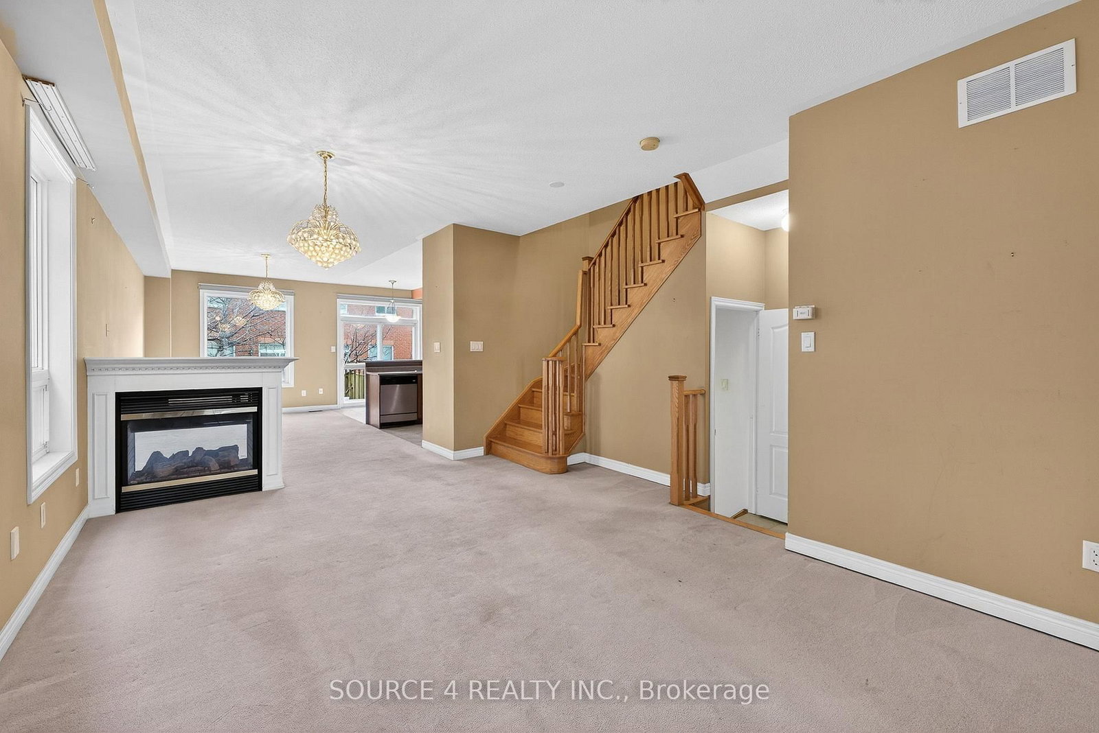 Semi-Detached House for sale at 19 Rainy Dale Road, Brampton, Ontario, L6V 4S7 - Madoc - MLS: W12925566