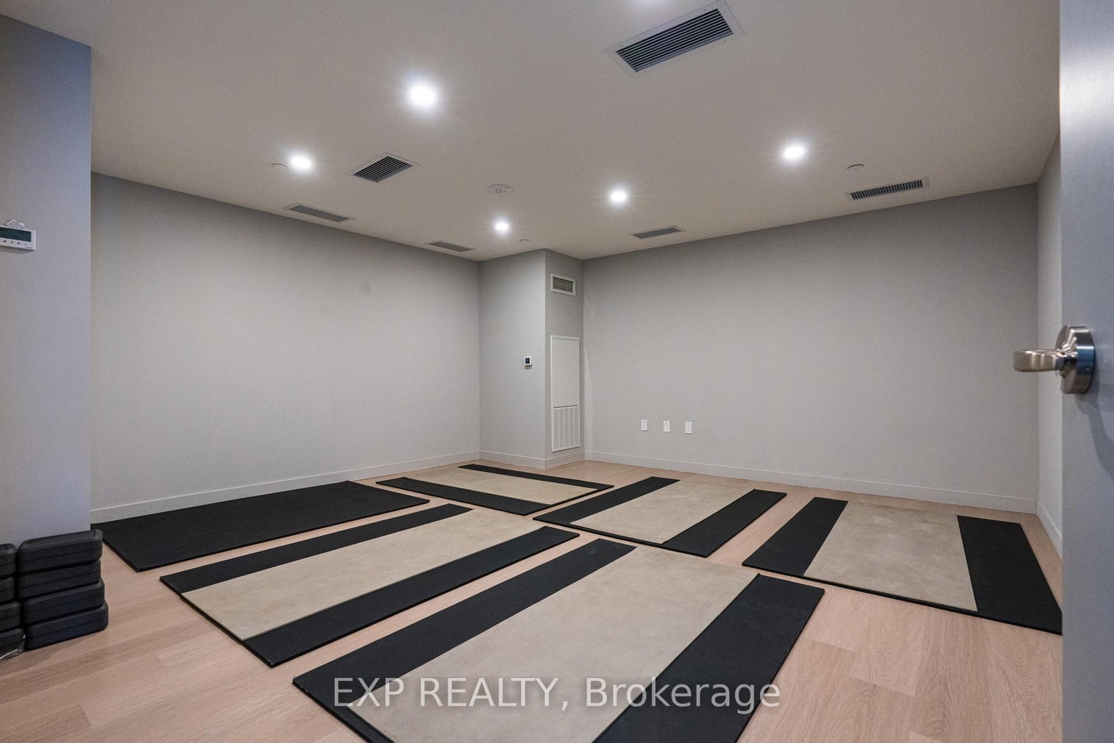 Condo for sale at 209-859 The Queensway, Toronto, Ontario, M8Z 1N8 - Stonegate-Queensway - MLS: W12925716