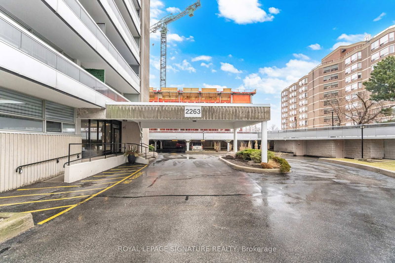 1203 - 2263 Marine Dr, Oakville, L6L 5K1 | Image 3