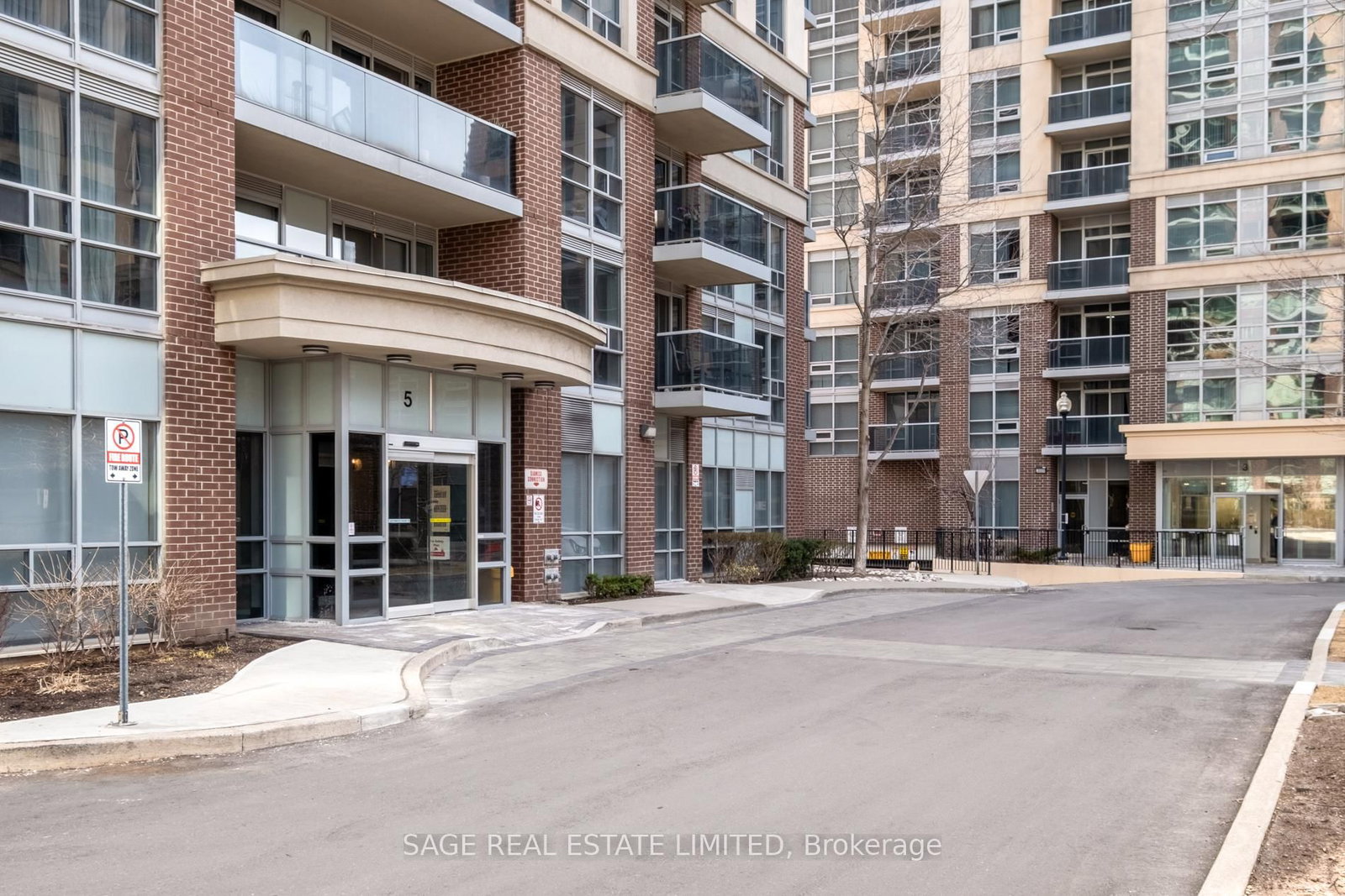 Condo for sale at 1604-5 Michael Power Place, Toronto, Ontario, M9A 0A3 - Islington-City Centre West - MLS: W12926176