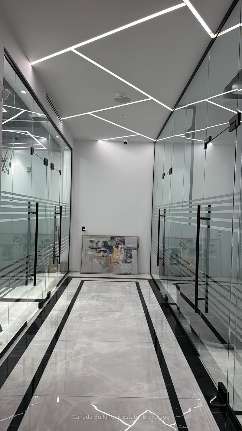 111 - 9300 Goreway Dr, Brampton, L6P 4N1 | Image 2